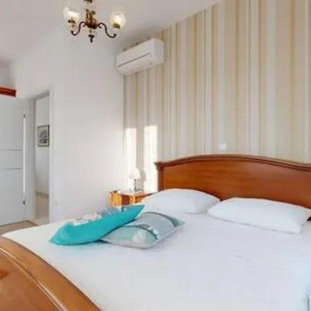 Radovani Luxury With Private Pool Apartment