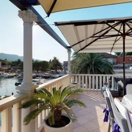 Apartment Radovani Luxury With Private Pool